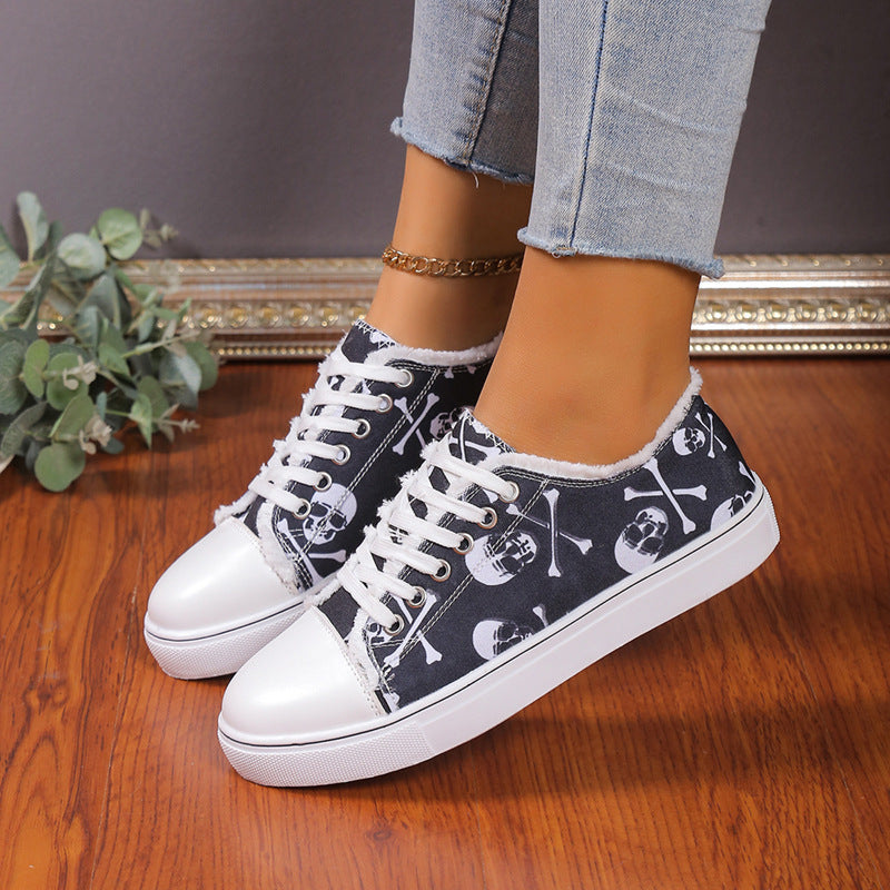 Versatile Flat Bottomed Student Lace Up Canvas Shoes - Chic Angle